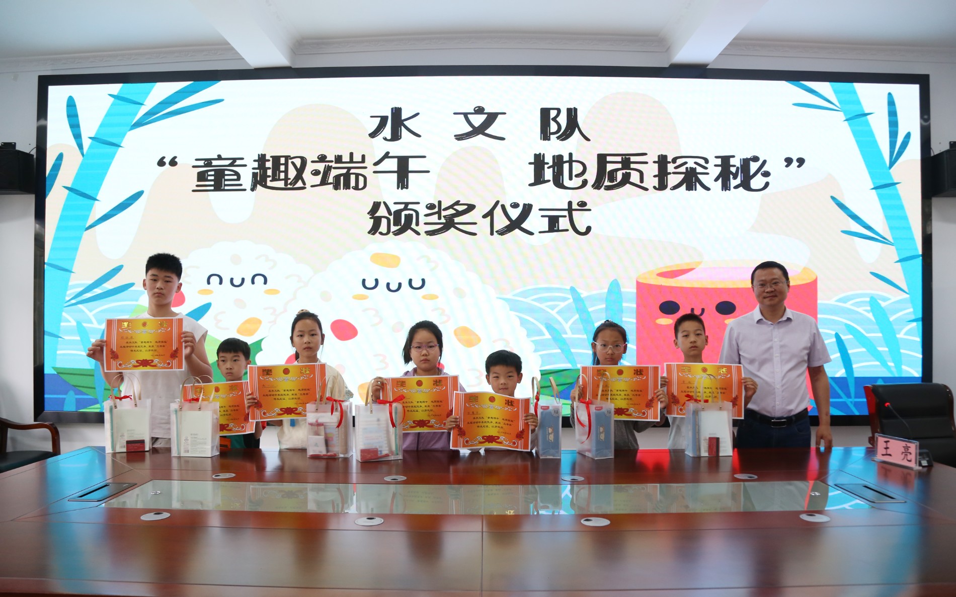 IMG_3022.jpg IMG_3022.jpg