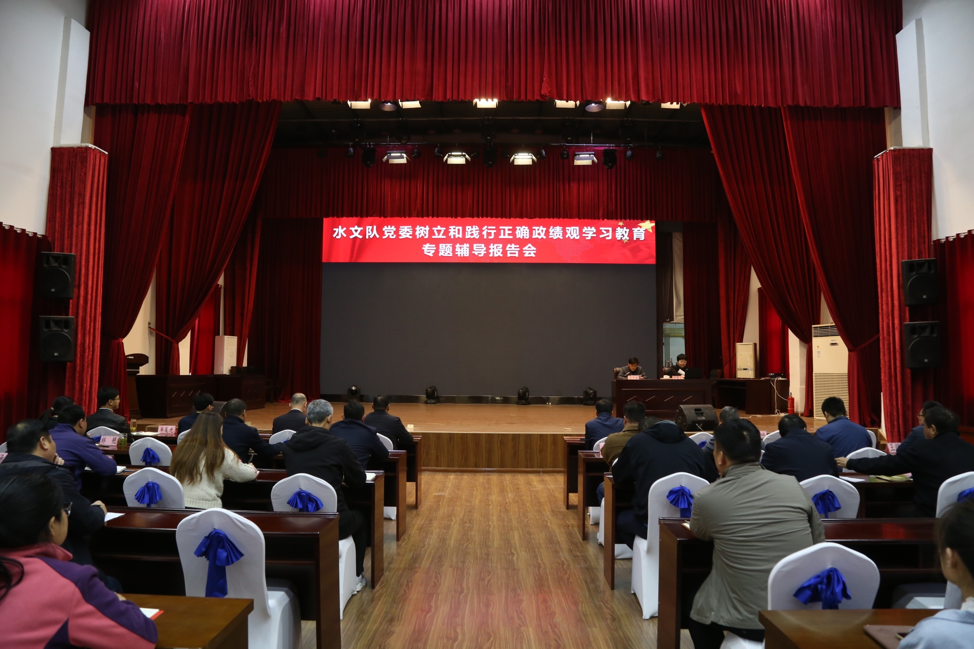 166479.jpg 166479.jpg